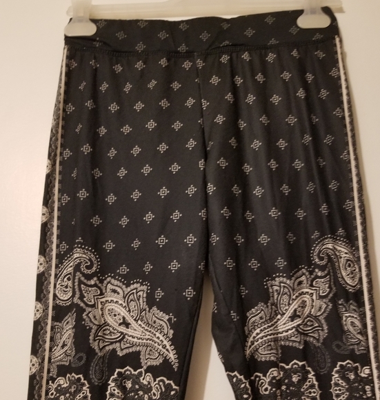 💥SIZE M LEGGING - Picture 2 of 6